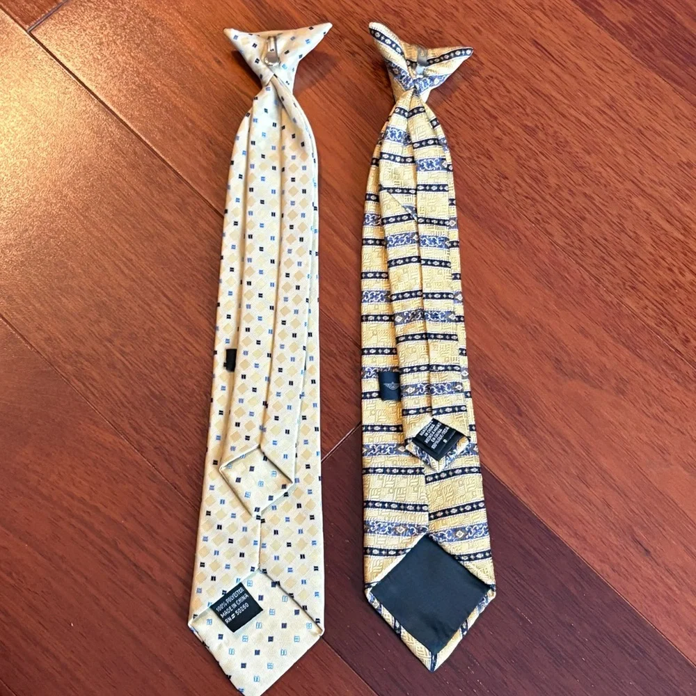 Lot of two boys clip on ties 1 dockers silk yellow, 1 unbranded yellow polyester